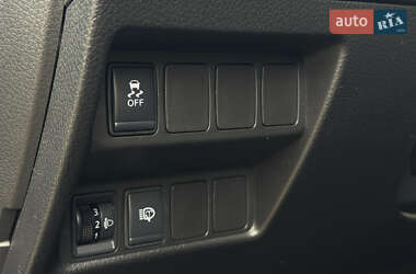 Внедорожник / Кроссовер Nissan X-Trail 2019 в 