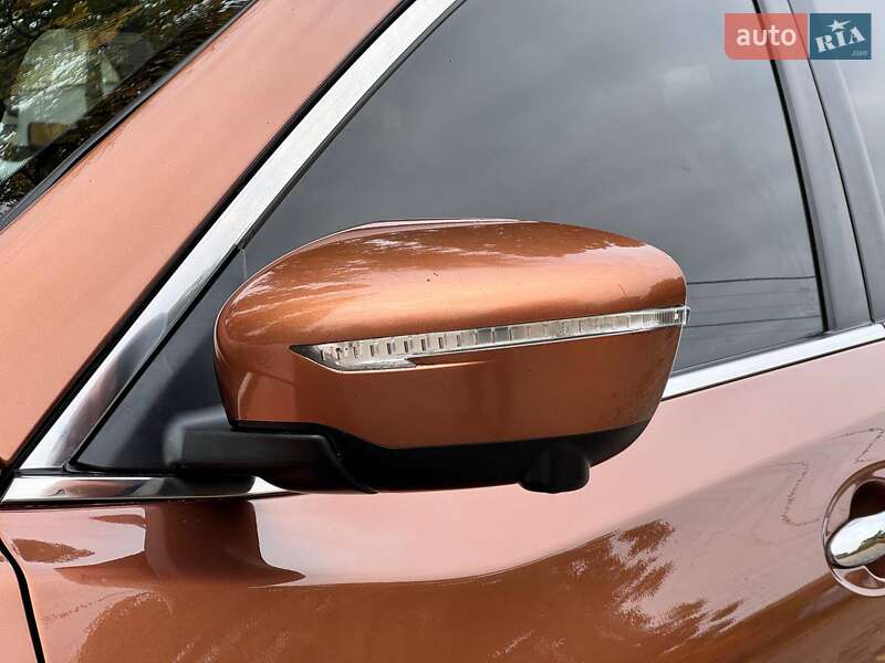 Внедорожник / Кроссовер Nissan X-Trail 2015 в Ахтырке