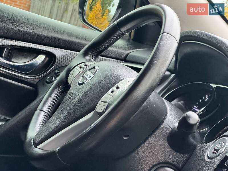 Внедорожник / Кроссовер Nissan X-Trail 2015 в Ахтырке