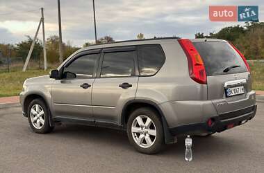 Внедорожник / Кроссовер Nissan X-Trail 2008 в 