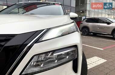 Внедорожник / Кроссовер Nissan X-Trail 2023 в 