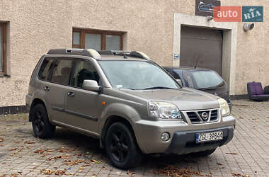 Позашляховик / Кросовер Nissan X-Trail 2005 в Івано-Франківську