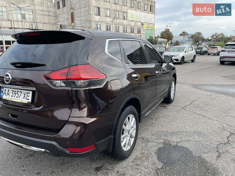 Внедорожник / Кроссовер Nissan X-Trail 2018 в Киеве