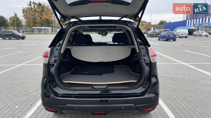 Позашляховик / Кросовер Nissan X-Trail 2016 в Умані фото 21 Позашляховик / Кросовер Nissan X-Trail 2016 в Умані
