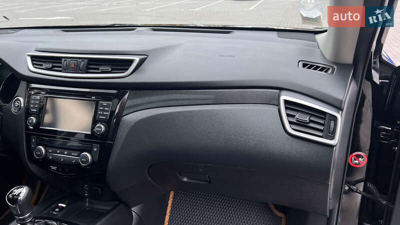 Позашляховик / Кросовер Nissan X-Trail 2016 в Умані фото 39 Позашляховик / Кросовер Nissan X-Trail 2016 в Умані