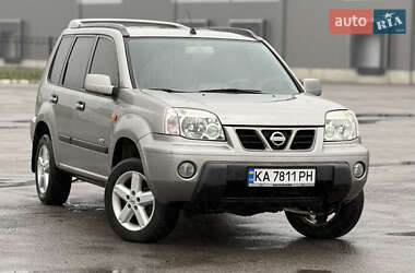 Внедорожник / Кроссовер Nissan X-Trail 2003 в Киеве