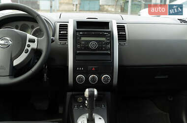 Внедорожник / Кроссовер Nissan X-Trail 2007 в 
