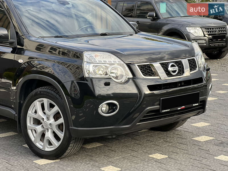 Позашляховик / Кросовер Nissan X-Trail 2012 в Ужгороді