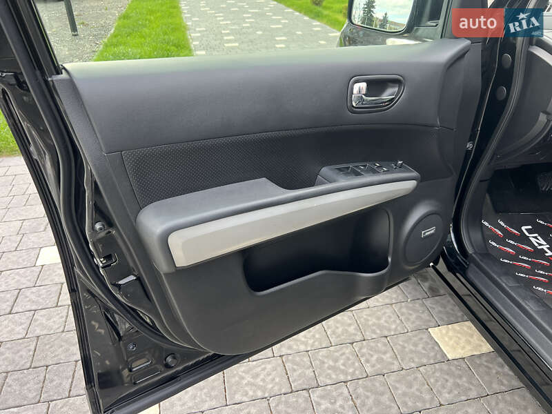 Позашляховик / Кросовер Nissan X-Trail 2012 в Ужгороді