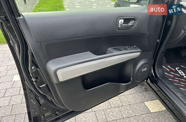 Внедорожник / Кроссовер Nissan X-Trail 2012 в 