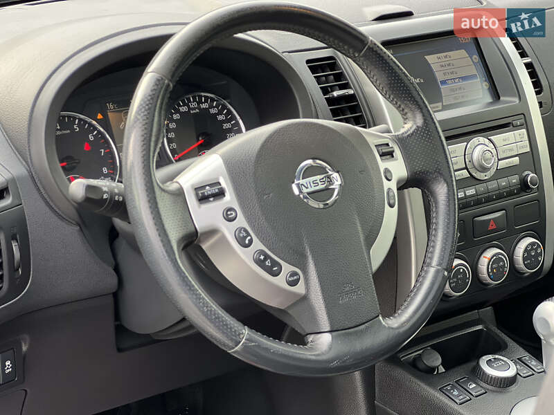 Позашляховик / Кросовер Nissan X-Trail 2012 в Ужгороді