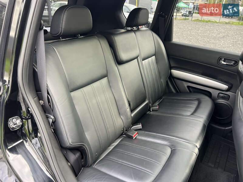 Позашляховик / Кросовер Nissan X-Trail 2012 в Ужгороді