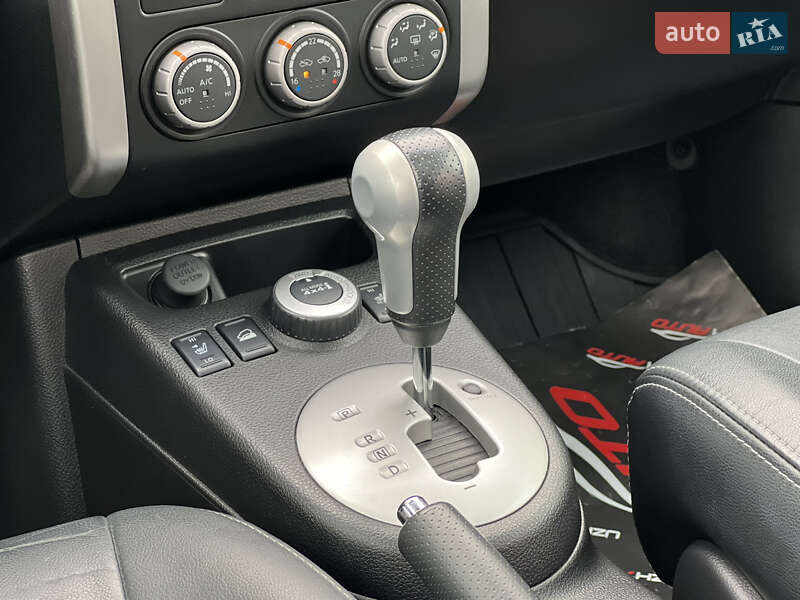 Позашляховик / Кросовер Nissan X-Trail 2012 в Ужгороді