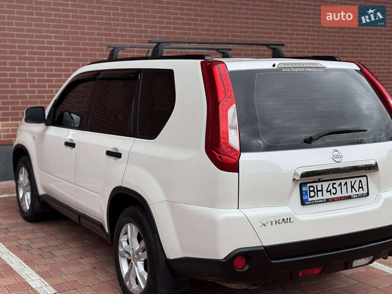 Позашляховик / Кросовер Nissan X-Trail 2011 в Одесі