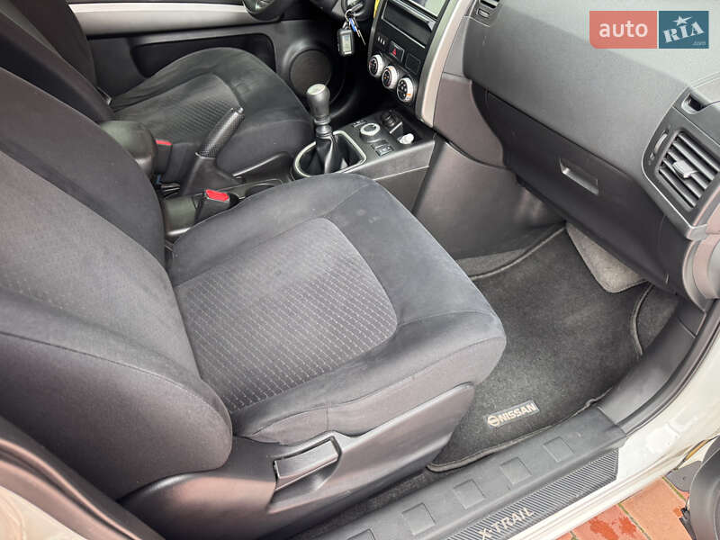 Позашляховик / Кросовер Nissan X-Trail 2011 в Одесі