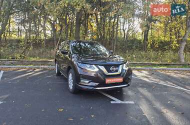 Внедорожник / Кроссовер Nissan X-Trail 2020 в 