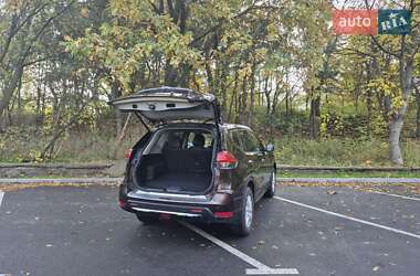 Внедорожник / Кроссовер Nissan X-Trail 2020 в 
