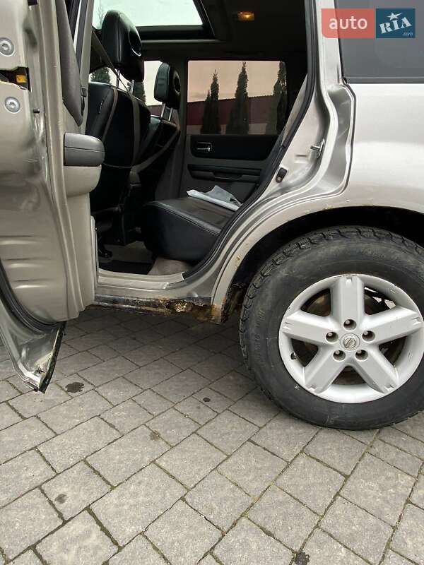 Внедорожник / Кроссовер Nissan X-Trail 2004 в Надворной фото 5 Внедорожник / Кроссовер Nissan X-Trail 2004 в Надворной