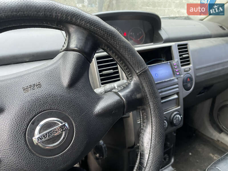 Внедорожник / Кроссовер Nissan X-Trail 2004 в Самборе фото 9 Внедорожник / Кроссовер Nissan X-Trail 2004 в Самборе