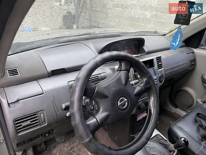 Внедорожник / Кроссовер Nissan X-Trail 2004 в Самборе фото 14 Внедорожник / Кроссовер Nissan X-Trail 2004 в Самборе