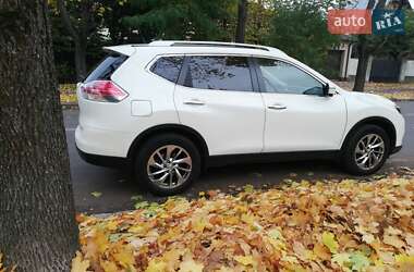 Позашляховик / Кросовер Nissan X-Trail 2016 в Києві