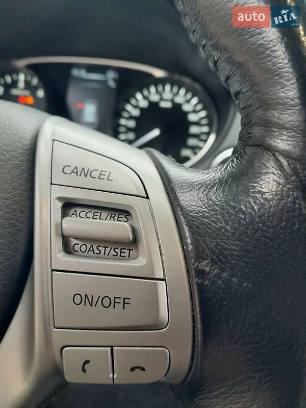 Позашляховик / Кросовер Nissan X-Trail 2016 в Києві фото 26 Позашляховик / Кросовер Nissan X-Trail 2016 в Києві