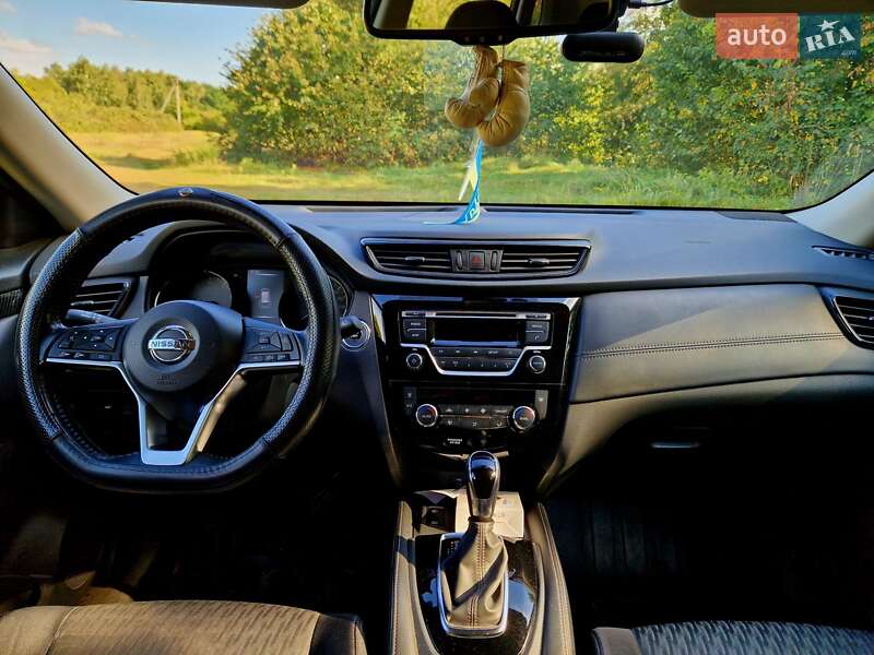 Внедорожник / Кроссовер Nissan X-Trail 2018 в Сумах