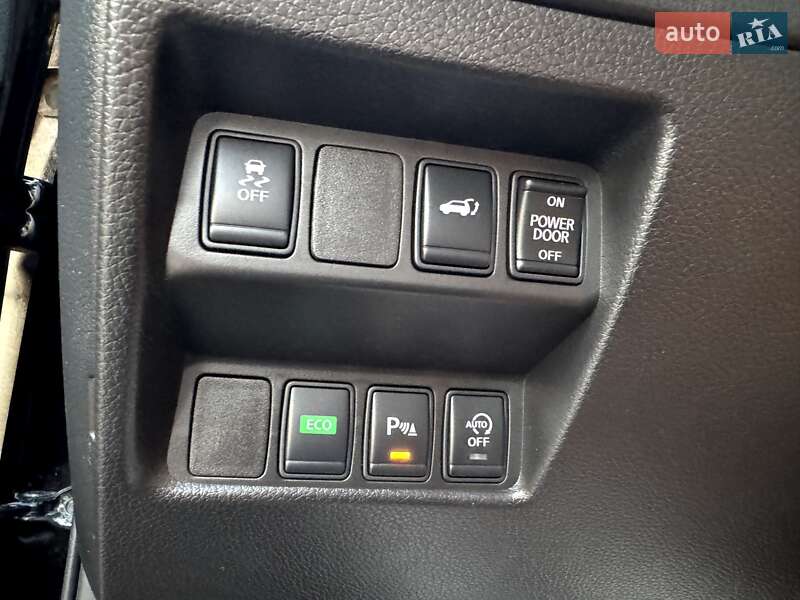 Позашляховик / Кросовер Nissan X-Trail 2017 в Тернополі фото 58 Позашляховик / Кросовер Nissan X-Trail 2017 в Тернополі