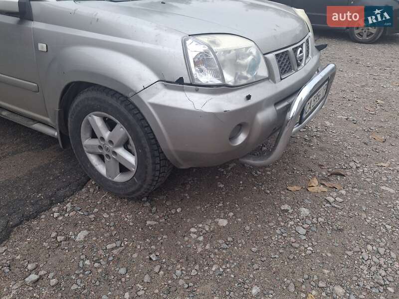 Внедорожник / Кроссовер Nissan X-Trail 2004 в Черкассах