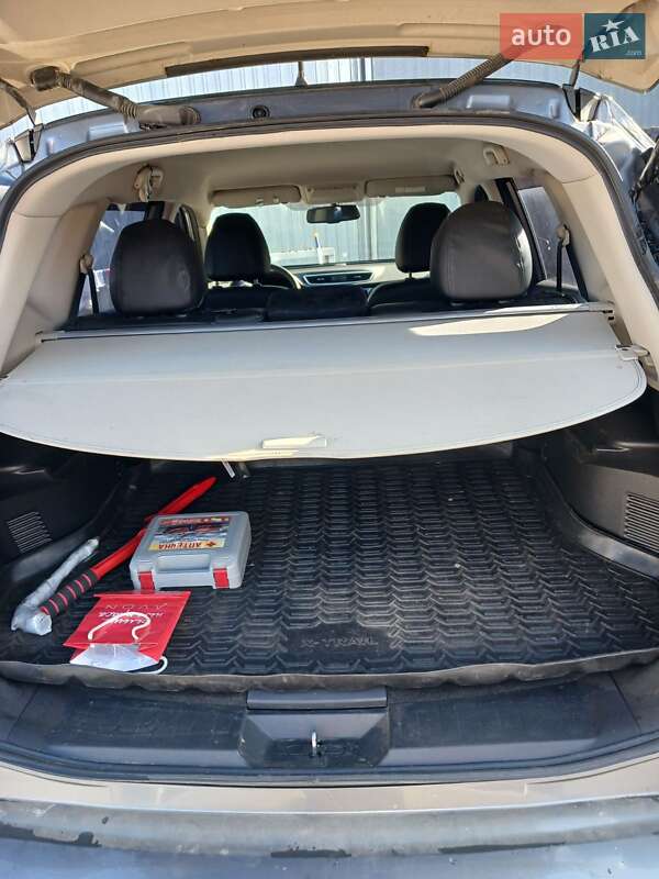 Позашляховик / Кросовер Nissan X-Trail 2014 в Дніпрі фото 8 Позашляховик / Кросовер Nissan X-Trail 2014 в Дніпрі