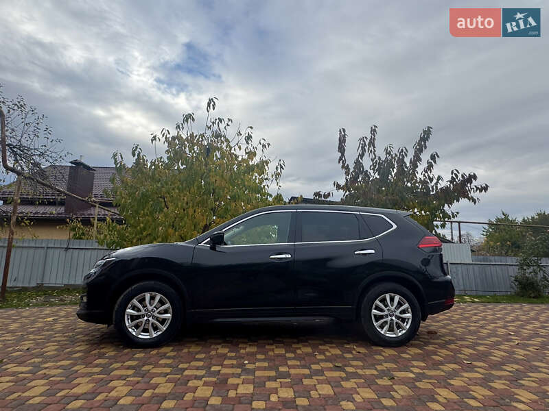 Внедорожник / Кроссовер Nissan X-Trail 2019 в Глухове