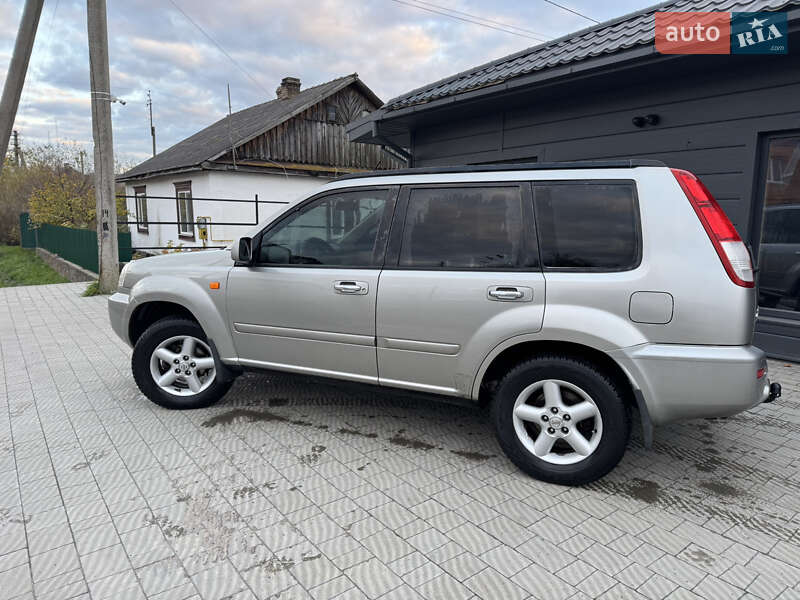 Внедорожник / Кроссовер Nissan X-Trail 2001 в Сарнах фото 9 Внедорожник / Кроссовер Nissan X-Trail 2001 в Сарнах