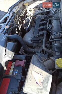 Внедорожник / Кроссовер Nissan X-Trail 2006 в  фото 14 Внедорожник / Кроссовер Nissan X-Trail 2006 в