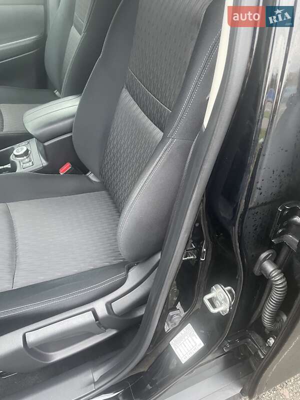 Позашляховик / Кросовер Nissan X-Trail 2021 в Києві