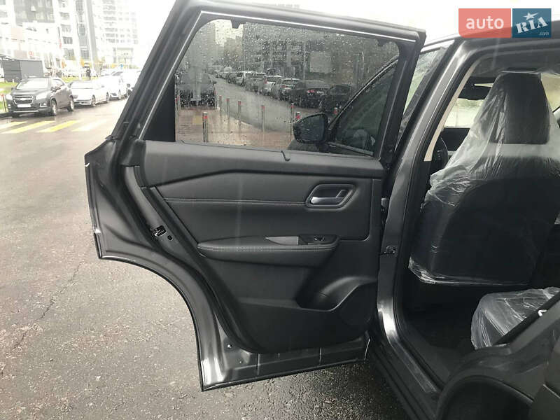 Внедорожник / Кроссовер Nissan X-Trail 2025 в Киеве