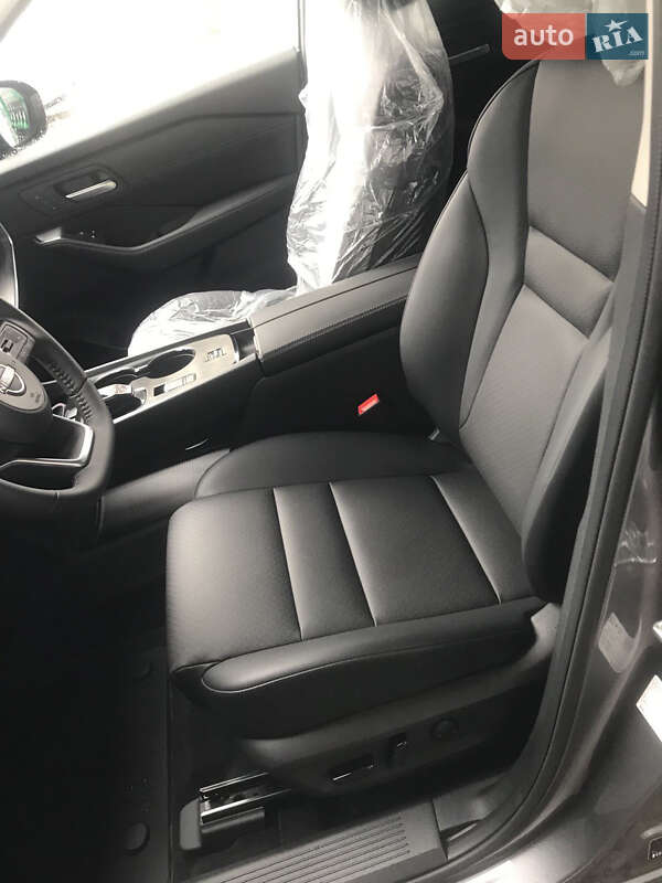 Внедорожник / Кроссовер Nissan X-Trail 2025 в Киеве