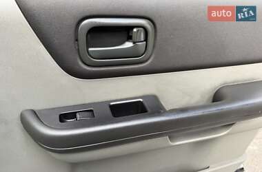 Внедорожник / Кроссовер Nissan X-Trail 2003 в  фото 27 Внедорожник / Кроссовер Nissan X-Trail 2003 в