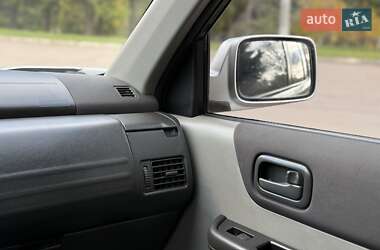 Внедорожник / Кроссовер Nissan X-Trail 2003 в  фото 52 Внедорожник / Кроссовер Nissan X-Trail 2003 в