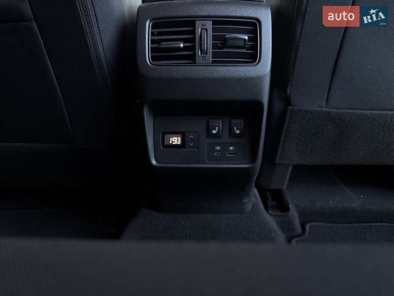 Внедорожник / Кроссовер Nissan X-Trail 2023 в Мукачево фото 80 Внедорожник / Кроссовер Nissan X-Trail 2023 в Мукачево