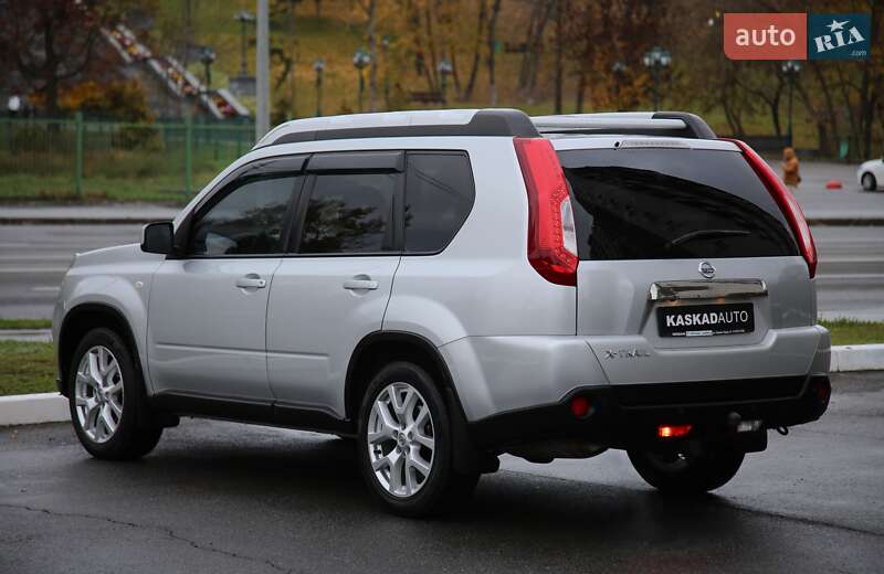 Позашляховик / Кросовер Nissan X-Trail 2012 в Харкові