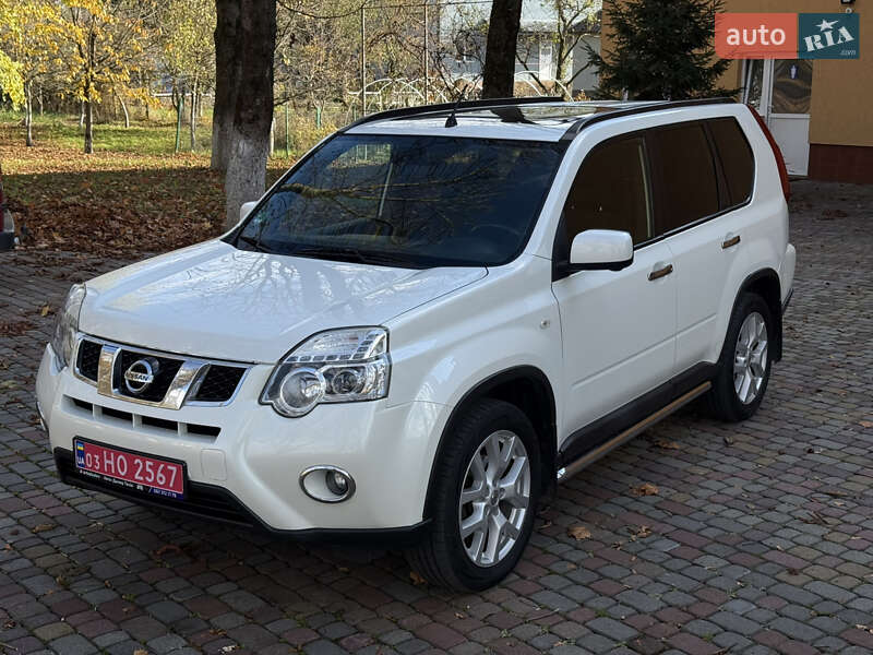Позашляховик / Кросовер Nissan X-Trail 2013 в Тячеві фото 7 Позашляховик / Кросовер Nissan X-Trail 2013 в Тячеві