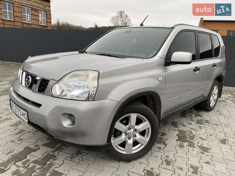 Внедорожник / Кроссовер Nissan X-Trail 2008 в Нововолынске