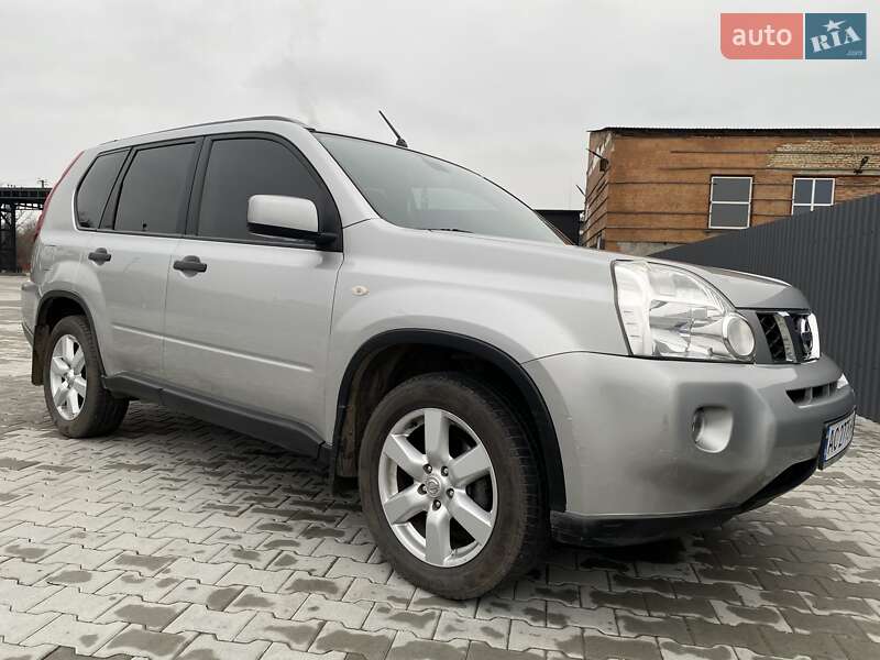 Внедорожник / Кроссовер Nissan X-Trail 2008 в Нововолынске