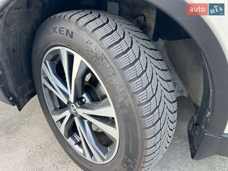 Внедорожник / Кроссовер Nissan X-Trail 2018 в Киеве