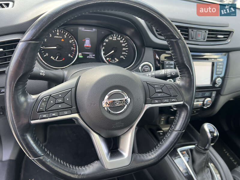 Внедорожник / Кроссовер Nissan X-Trail 2018 в Киеве