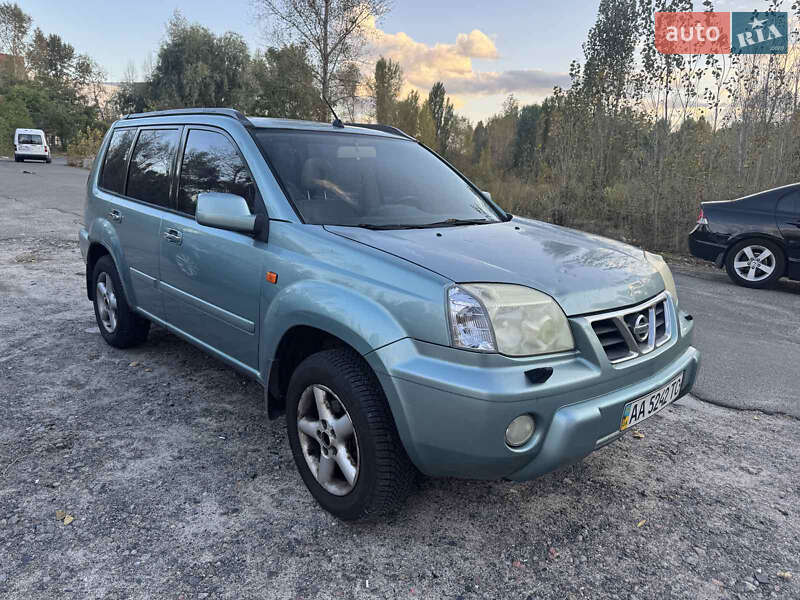 Внедорожник / Кроссовер Nissan X-Trail 2003 в Чернигове