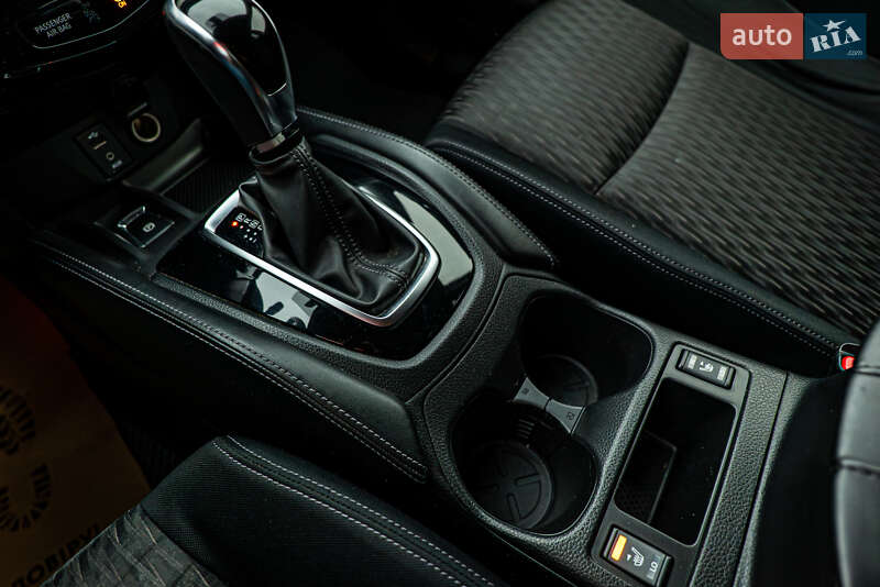 Позашляховик / Кросовер Nissan X-Trail 2018 в Києві фото 20 Позашляховик / Кросовер Nissan X-Trail 2018 в Києві