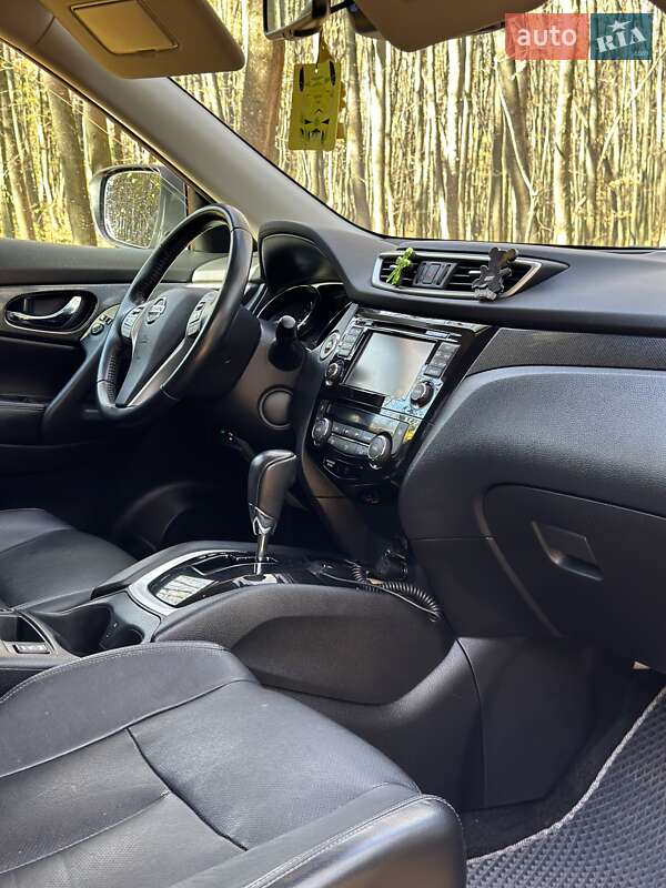 Позашляховик / Кросовер Nissan X-Trail 2014 в Вінниці