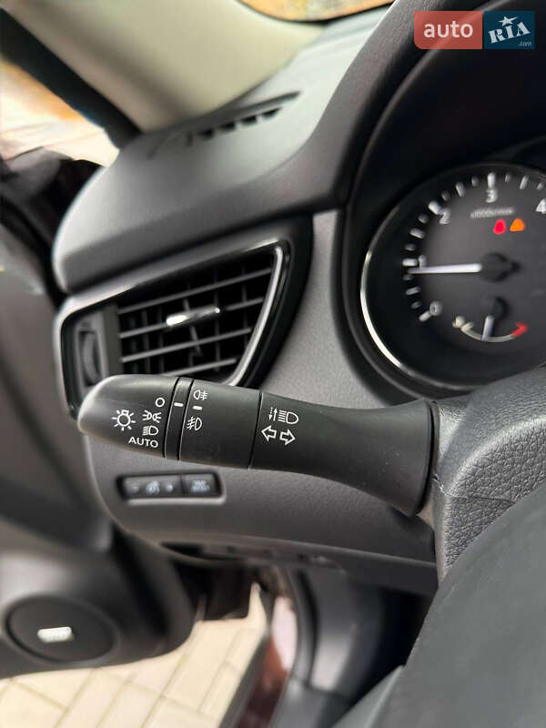 Внедорожник / Кроссовер Nissan X-Trail 2020 в Днепре фото 36 Внедорожник / Кроссовер Nissan X-Trail 2020 в Днепре