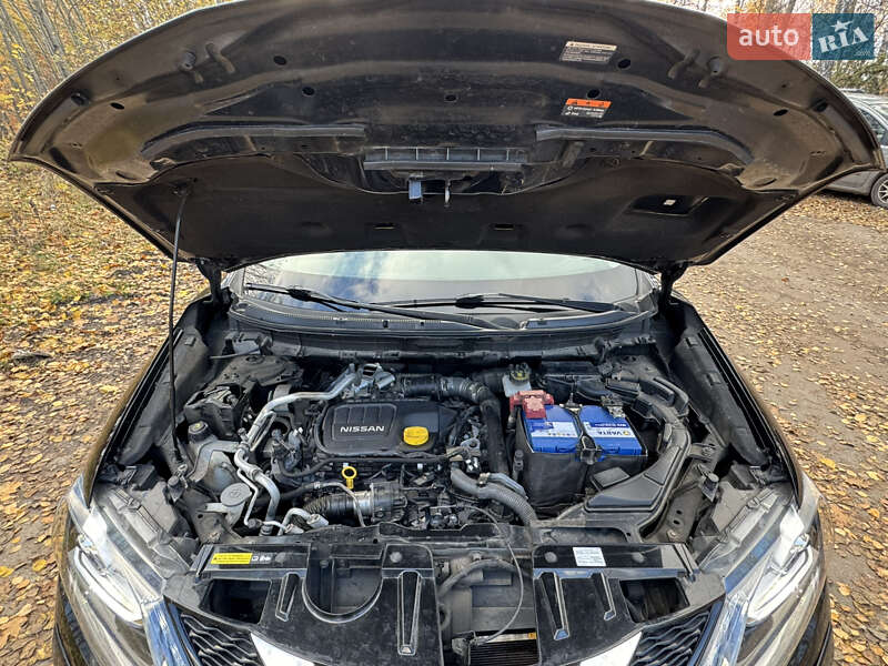 Позашляховик / Кросовер Nissan X-Trail 2017 в Бердичеві